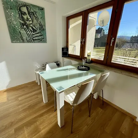 Relax Holidays Daire Rheinheim